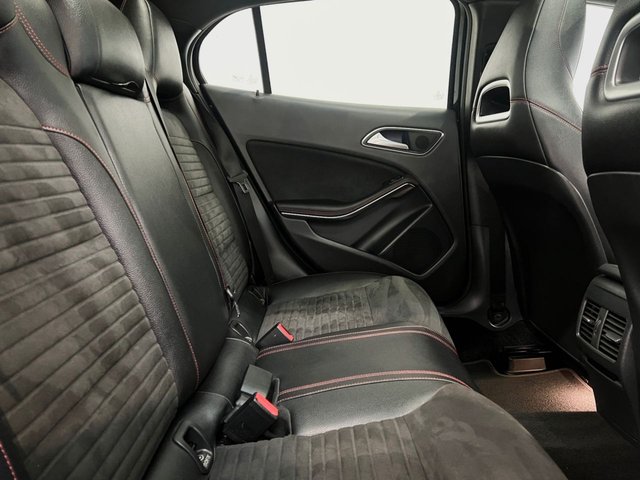 2019 Mercedes-Benz GLA - Photo 12