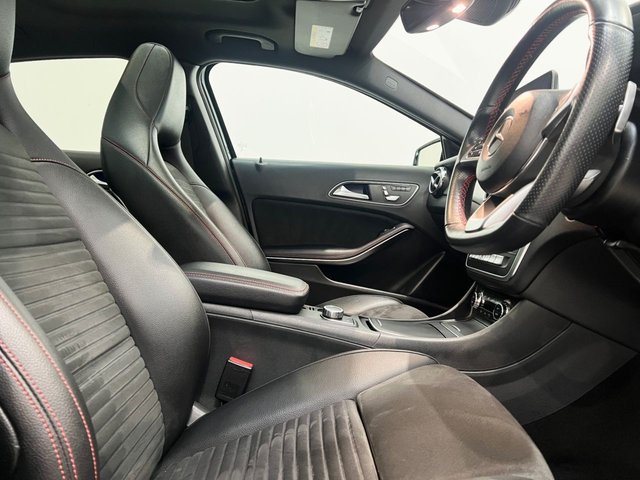 2019 Mercedes-Benz GLA - Photo 11