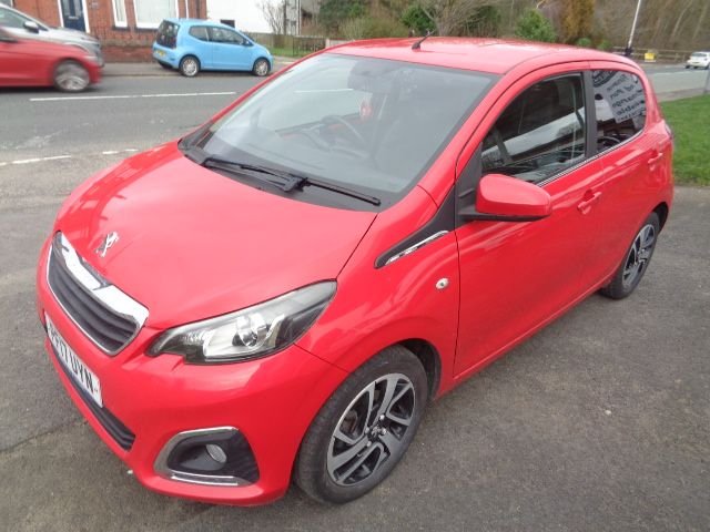 2017 PEUGEOT 108 1.2 PureTech Allure Hatchback 5dr Petrol Manual Euro 6 (82 ps) - Photo 4