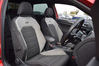 USED 2016 66 VOLKSWAGEN GOLF 2.0 TSI BlueMotion Tech R Hatchback 3dr Petrol DSG 4Motion Euro 6 (s/s) (300 ps) MINT / PANO / FVWSH / 1 OWNER