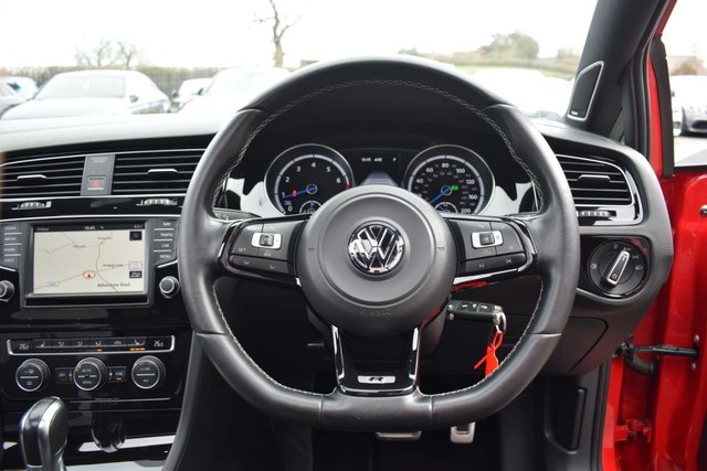 2016 Volkswagen Golf 2L R 3dr - Photo 10