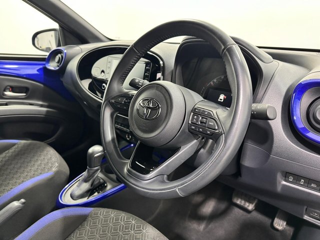 2023 Toyota Aygo X - Photo 11