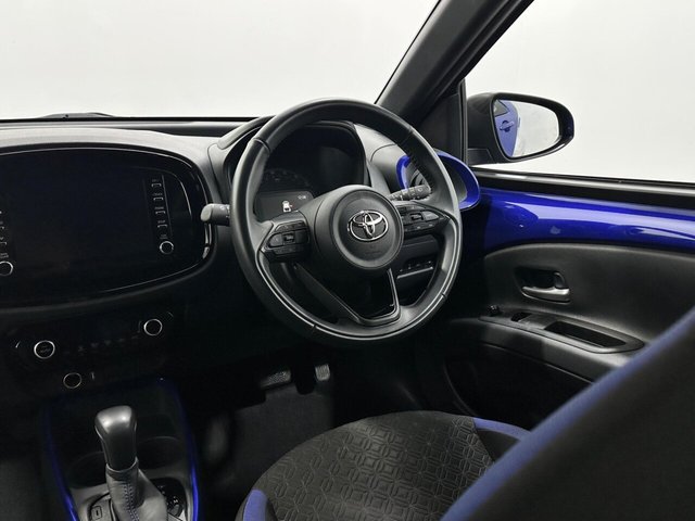 2023 Toyota Aygo X - Photo 12