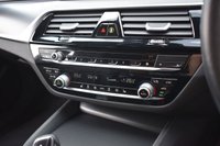 USED 2021 71 BMW 5 SERIES 3.0 530d MHT M Sport Saloon 4dr Diesel Hybrid Steptronic xDrive Euro 6 (s/s) (286 ps) TECH & COMFORT PACKS / H&K