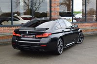 USED 2021 71 BMW 5 SERIES 3.0 530d MHT M Sport Saloon 4dr Diesel Hybrid Steptronic xDrive Euro 6 (s/s) (286 ps) TECH & COMFORT PACKS / H&K