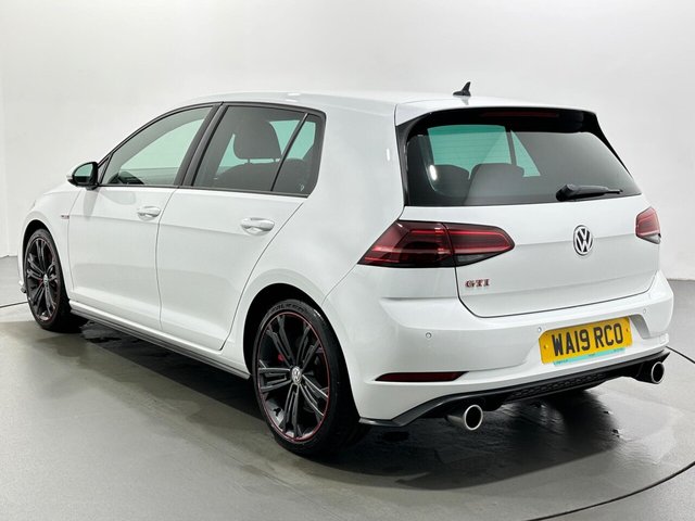 2019 Volkswagen Golf - Photo 6