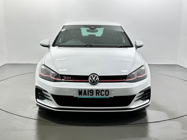 2019 Volkswagen Golf - Photo 3