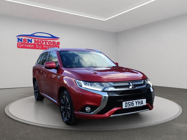 2016 Mitsubishi Outlander 2.0h 12kWh GX4h SUV 5dr Petrol Plug-in Hybrid CVT 4WD Euro 6 (s/s) (200 ps) photo