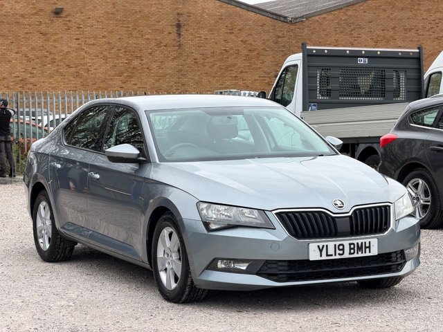 View our Skoda Superb 2.0 S TDI Hatchback 5dr Diesel Manual Euro 6 (s/s) (150ps)