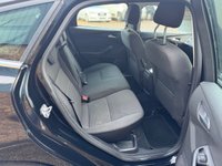 USED 2017 17 FORD FOCUS 1.5 TDCi Titanium Hatchback 5Door Shadow Black Diesel Manual Euro 6 (s/s) (120 ps) SUPER SERVICE HISTORY AND BIG SPEC INCLUDING SAT NAV CLIMATE & CRUISE CONTROL HEATED WINDSCREEN APPLE CARPLAY
