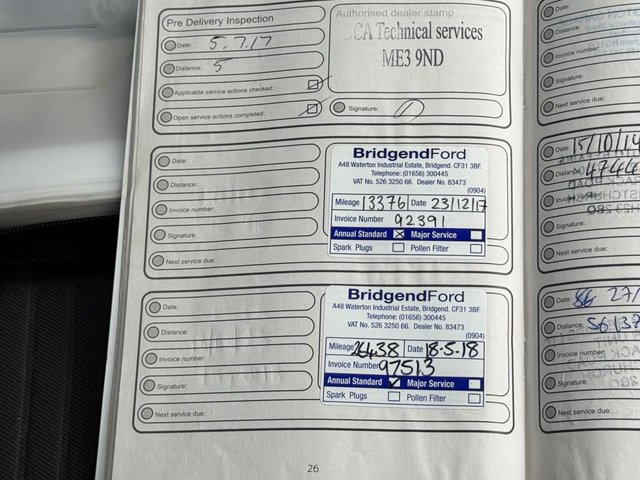 2017 Ford Focus 1.5L Titanium 5dr - Photo 11