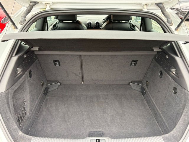 2015 AUDI A3 - Photo 12