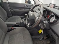 USED 2016 16 PEUGEOT 5008 1.6 BlueHDi Allure MPV 5dr Diesel Manual Euro 6 (s/s) (120 ps) Viewing is by appointment, full length pan roof, color screen sat nav, reversing camera.
