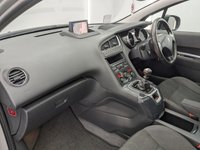 USED 2016 16 PEUGEOT 5008 1.6 BlueHDi Allure MPV 5dr Diesel Manual Euro 6 (s/s) (120 ps) Viewing is by appointment, full length pan roof, color screen sat nav, reversing camera.