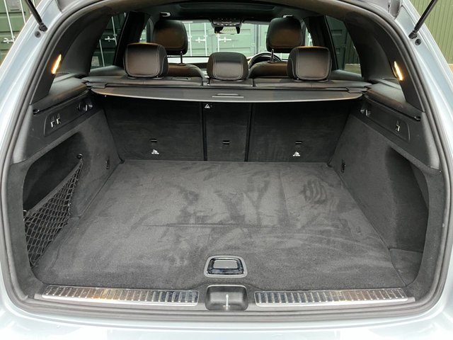 2020 MERCEDES-BENZ GLC 2.0 GLC300d AMG Line (Ultimate) SUV 5dr Diesel G-Tronic+ 4MATIC Euro 6 (s/s) (245 ps) - Photo 11