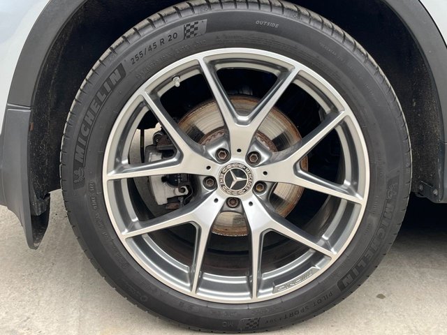 2020 MERCEDES-BENZ GLC 2.0 GLC300d AMG Line (Ultimate) SUV 5dr Diesel G-Tronic+ 4MATIC Euro 6 (s/s) (245 ps) - Photo 7