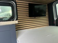 USED 2017 67 RENAULT TRAFIC CAMPERVAN 1.6 dCi ENERGY 27 Sport Nav Diesel Manual SWB Euro 6 (s/s) (9 Seat) (125 ps) TV + ACOUSTIC PANELS + HOB + MEMORY FOAM MATTRESS