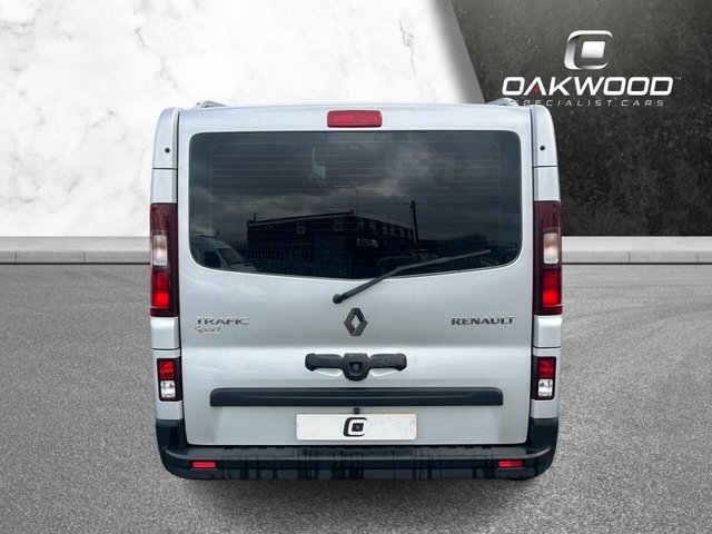 2017 RENAULT TRAFIC CAMPERVAN - Photo 7