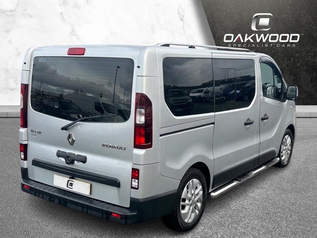 2017 RENAULT TRAFIC CAMPERVAN - Photo 8
