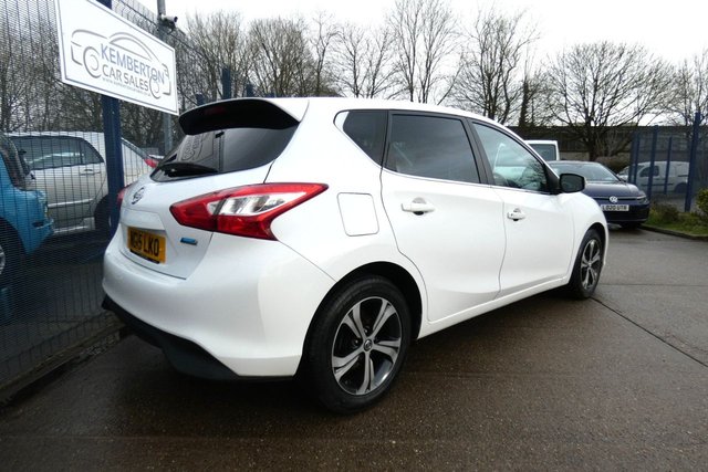 2015 NISSAN PULSAR - Photo 5