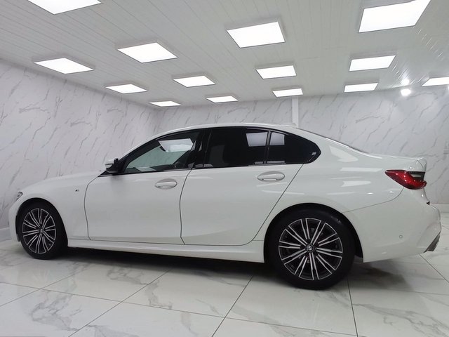 2019 BMW 3 Series 2L M Sport 4dr - Photo 8