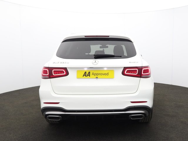 2020 Mercedes-Benz Glc 2L Amg Line 5dr - Photo 9