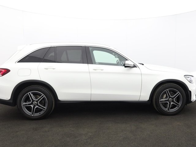 2020 Mercedes-Benz Glc 2L Amg Line 5dr - Photo 11