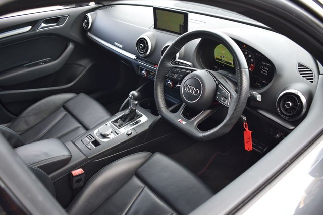 2017 Audi S3 - Photo 3