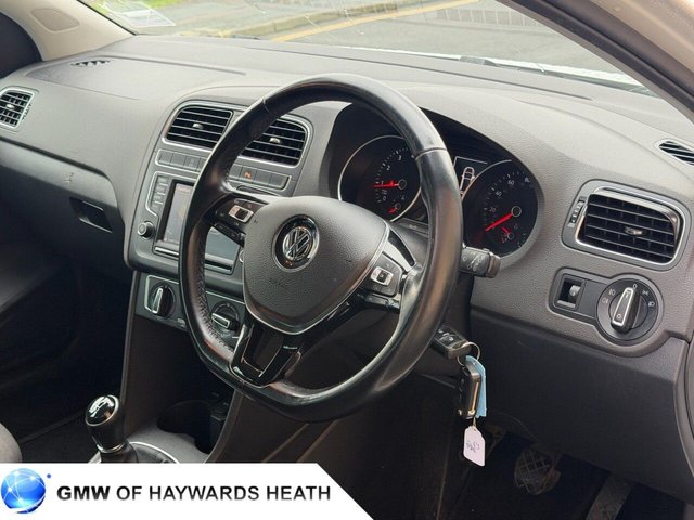 2016 VOLKSWAGEN POLO - Photo 10