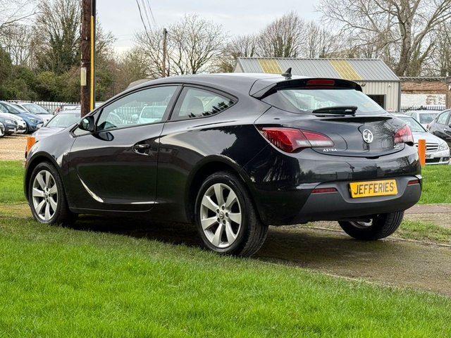 2014 VAUXHALL ASTRA GTC - Photo 5