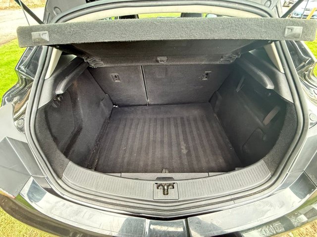 2014 VAUXHALL ASTRA GTC - Photo 7