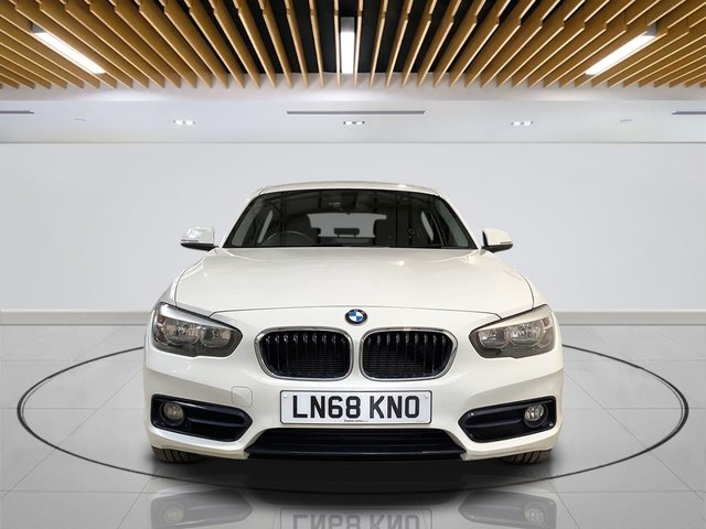 2018 BMW 1 Series - Photo 2