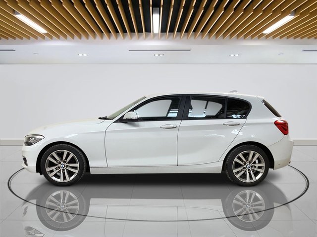 2018 BMW 1 Series - Photo 5