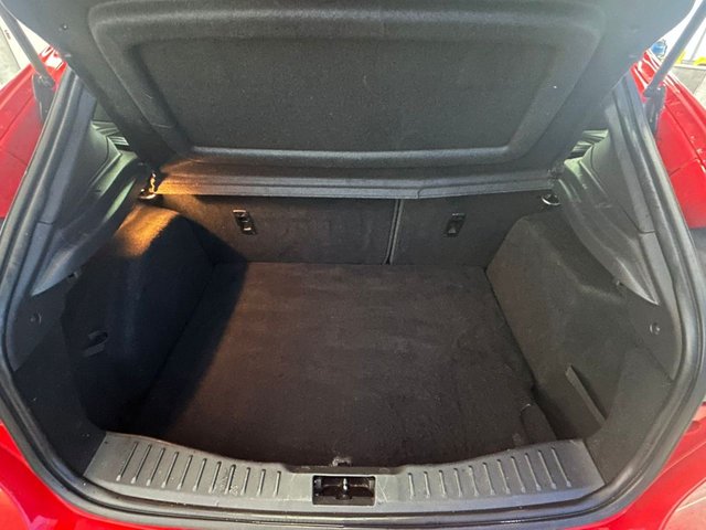 2017 FORD FOCUS - Photo 11