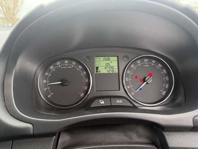 2012 SKODA FABIA 1.6 TDI SE Plus Hatchback 5dr Diesel Manual Euro 5 (105 ps) - Photo 3