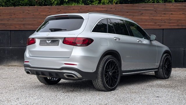 2022 MERCEDES-BENZ GLC 2022 2.0 GLC220d AMG Line (Premium) SUV 5dr Diesel G-Tronic+ 4MATIC Euro 6 (s/s) (194 ps) - Photo 7