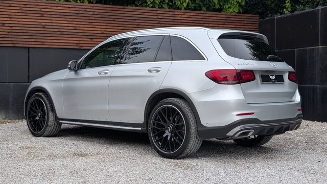 2022 MERCEDES-BENZ GLC 2022 2.0 GLC220d AMG Line (Premium) SUV 5dr Diesel G-Tronic+ 4MATIC Euro 6 (s/s) (194 ps) - Photo 9