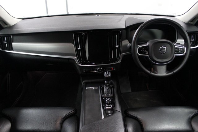 2020 VOLVO S90 - Photo 11