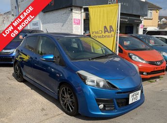 2014 TOYOTA VITZ