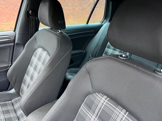 2017 Volkswagen Golf 2L Gtd 5dr - Photo 12