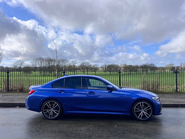 2019 BMW 3 Series 2L M Sport 4dr - Photo 5