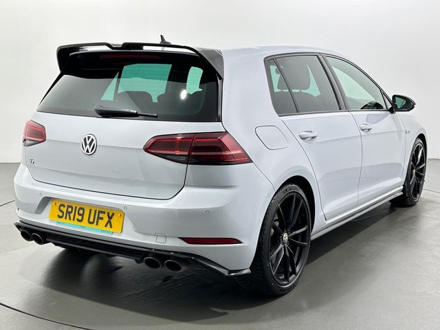 2019 Volkswagen Golf - Photo 8