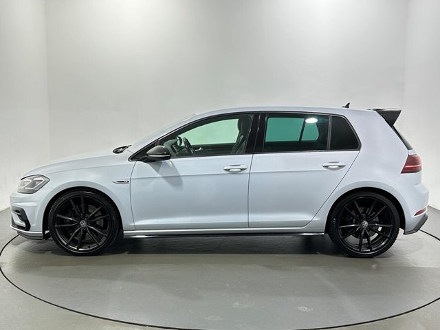 2019 Volkswagen Golf - Photo 5