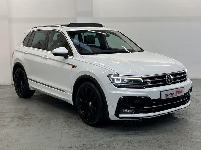 2017 VOLKSWAGEN TIGUAN 2.0 TDI R-Line SUV 5dr Diesel Manual Euro 6 (s/s) (150 ps) - Photo 4