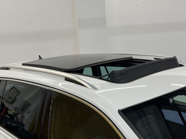 2017 VOLKSWAGEN TIGUAN 2.0 TDI R-Line SUV 5dr Diesel Manual Euro 6 (s/s) (150 ps) - Photo 8