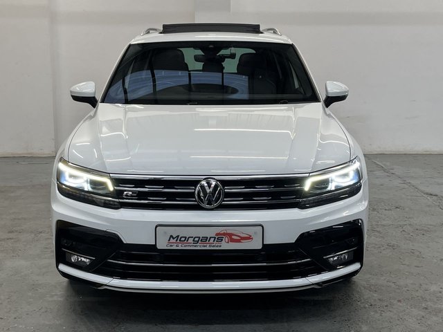 2017 VOLKSWAGEN TIGUAN 2.0 TDI R-Line SUV 5dr Diesel Manual Euro 6 (s/s) (150 ps) - Photo 11