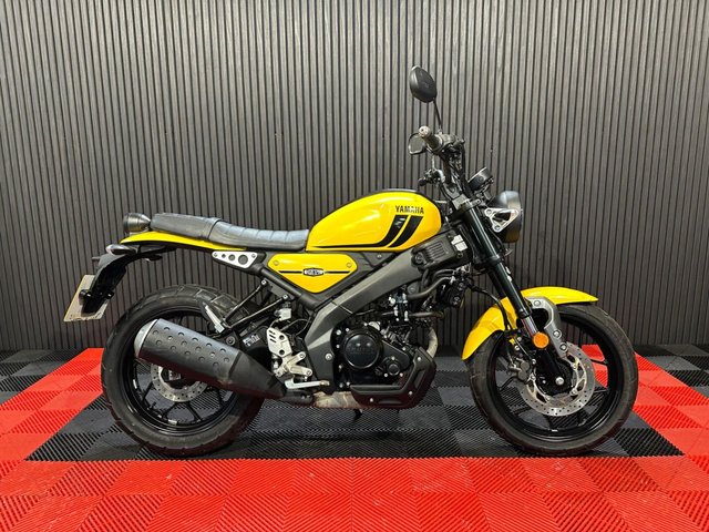 View our YAMAHA XSR125
