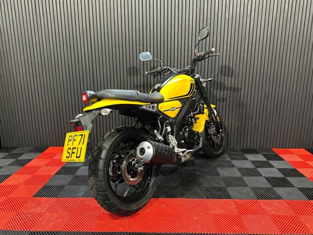 View our YAMAHA XSR125