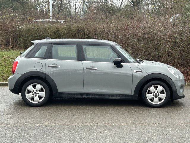 2021 MINI HATCH - Photo 6