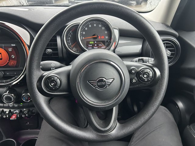 2021 MINI HATCH - Photo 12